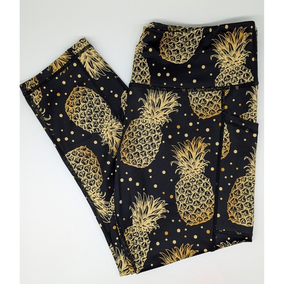 Constantly Varied Gear Pants - Constantly Varied Gear CVG Capri Pineapple Leggings Women's Large Black